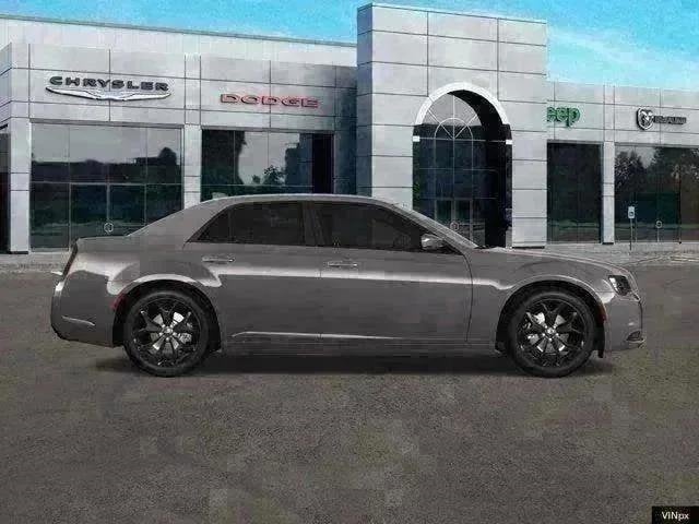 2023 Chrysler Chrysler 300 300S V6